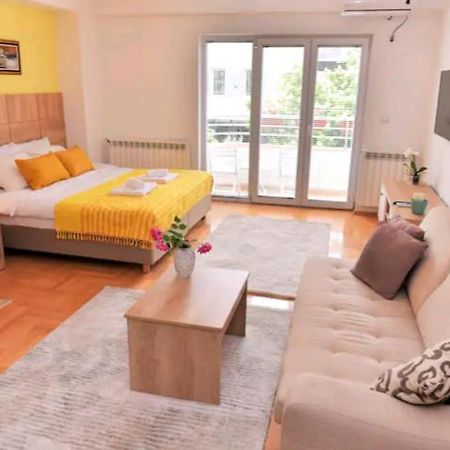 Milica Apartments 스코페 외부 사진