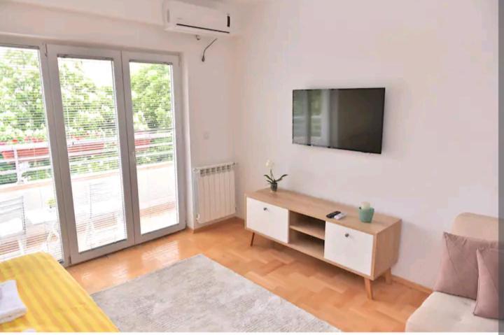 Milica Apartments 스코페 외부 사진